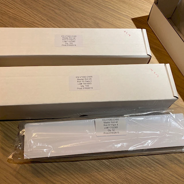KN v1560 master roll boxes and bag